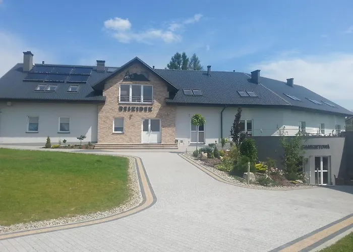 Osrodek Rekreacyjno - Wypoczynkowy Beskidek Rezort 3*