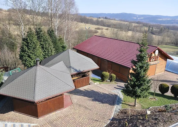 Osrodek Rekreacyjno - Wypoczynkowy Beskidek Rezort 3*